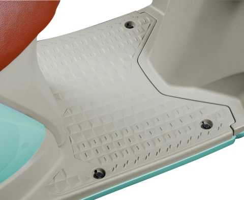 Spacious Floorboard Suzuki Access 125