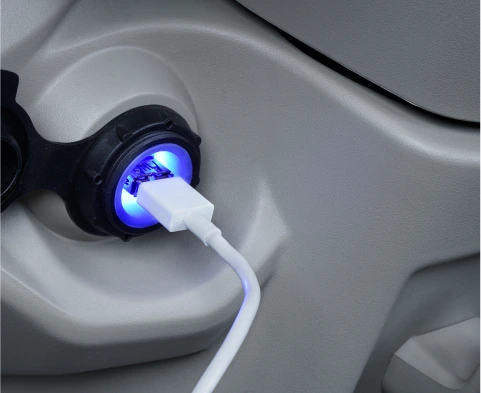 USB Oputlet Suzuki Access